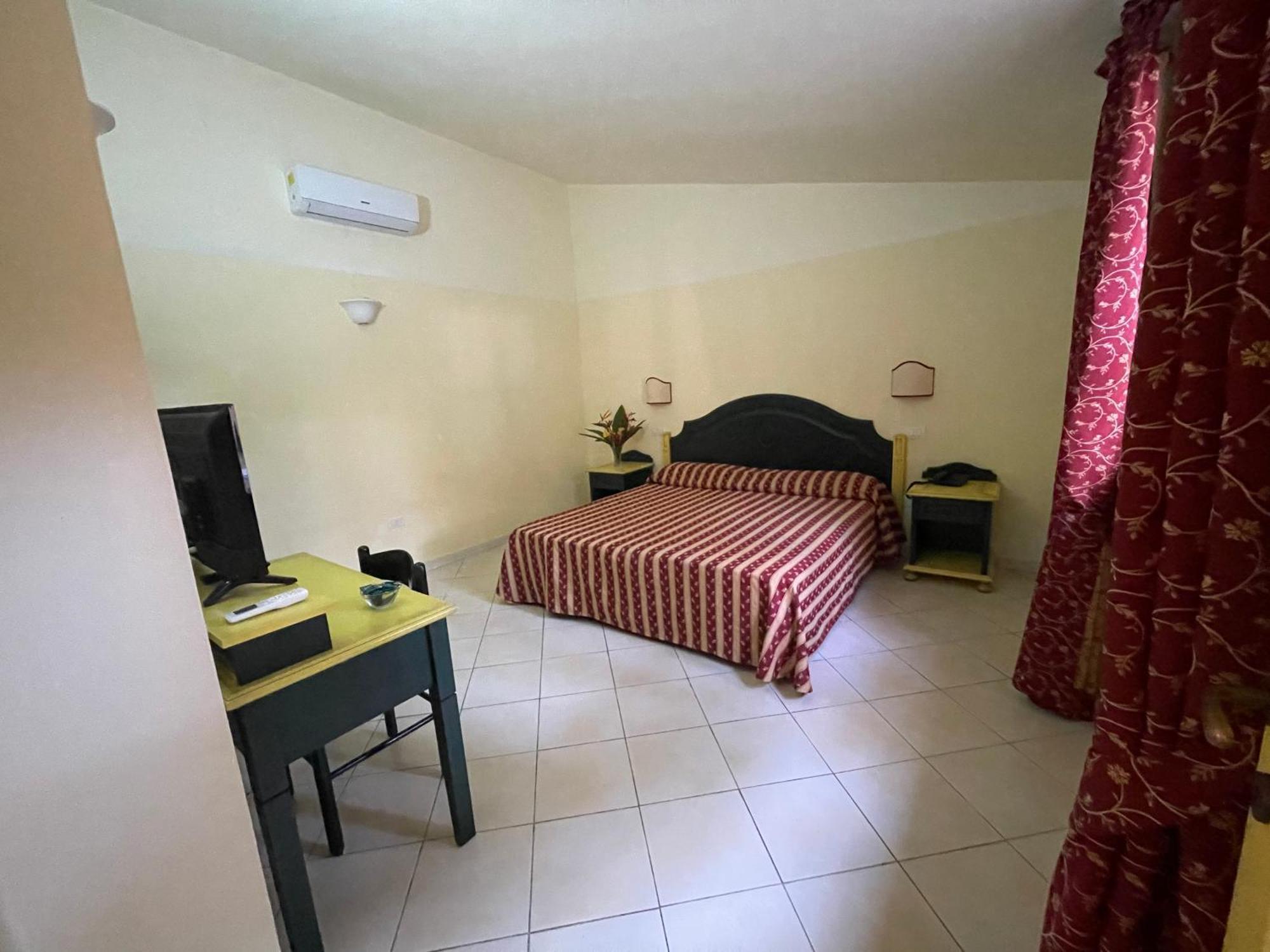 Ala Birdi Residence Arborea Extérieur photo